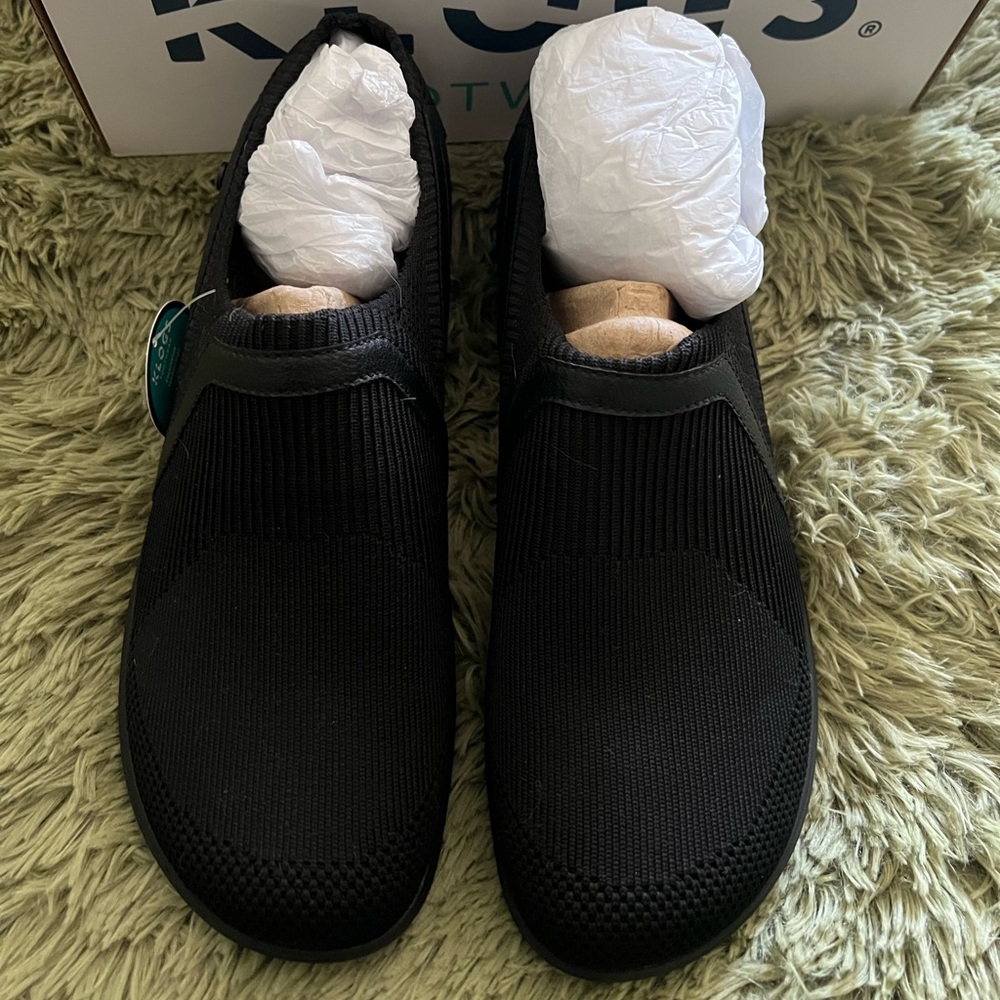 New Klogs- Elove